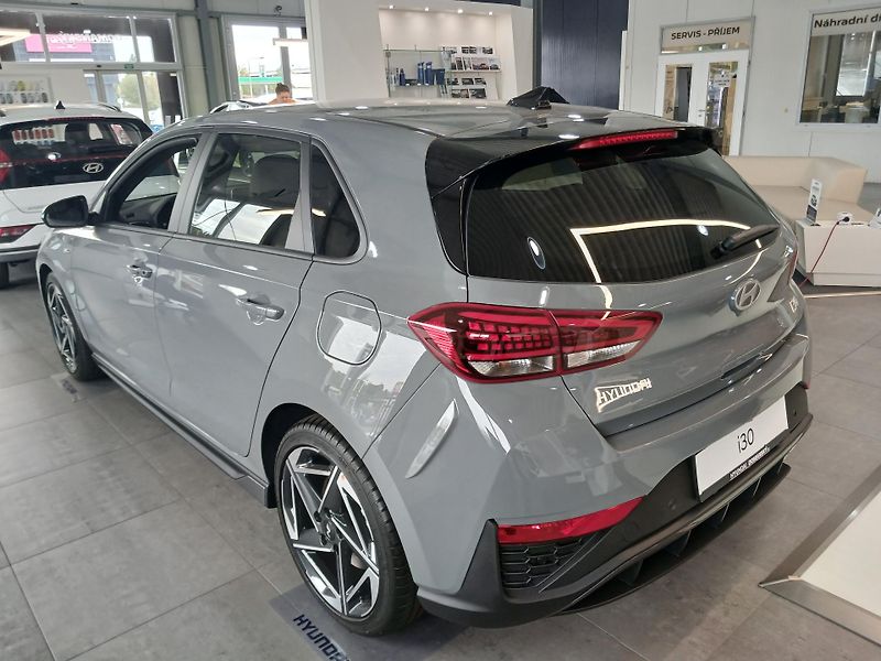 Hyundai i30 1,6 T-GDI N-LINE DCT Nový vůz - fotka 4 z 15