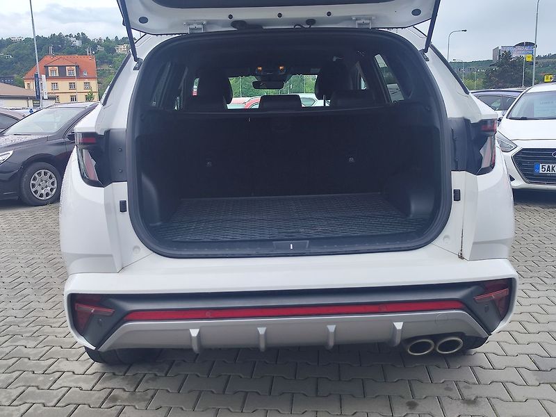Hyundai Tucson 1.6 T-GDi/110kW N-Line - fotka 9 z 37