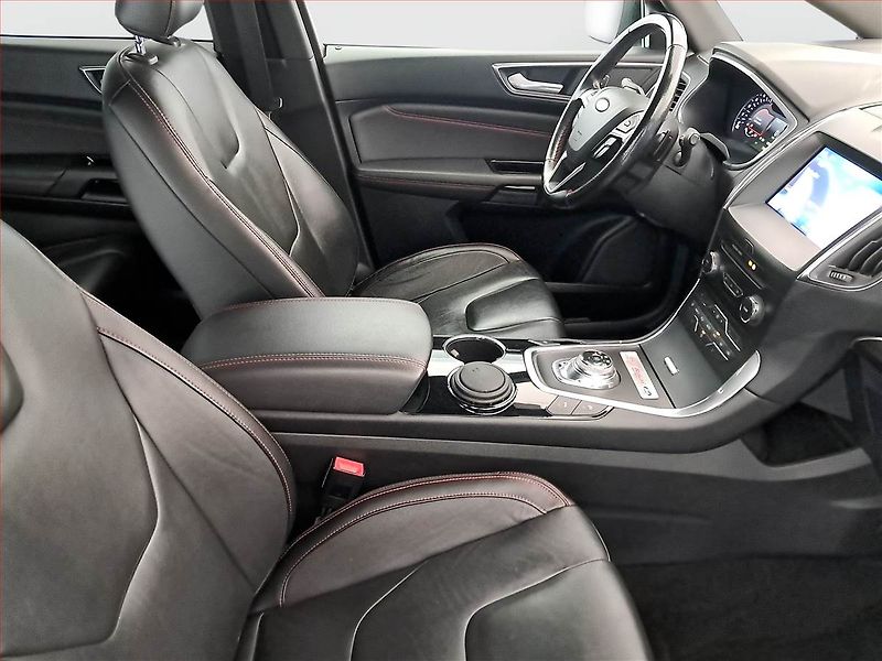 Ford S-MAX (2020) ST-Line 2.0 EcoBlue - fotka 9 z 16