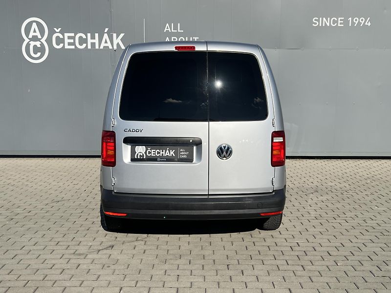 Volkswagen Caddy (2019) 2,0TDi 55kW - fotka 6 z 25