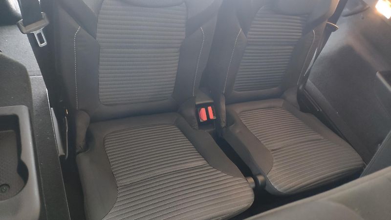 Renault Grand Scénic (2021) 1,8DCI AUTOMAT 7 míst  - fotka 10 z 18