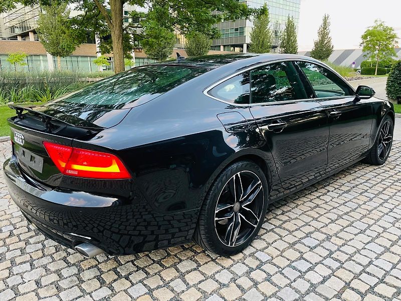 Audi A7 3.0TDI AUT 4x4 KAMERA TAŽNÉ - fotka 11 z 50