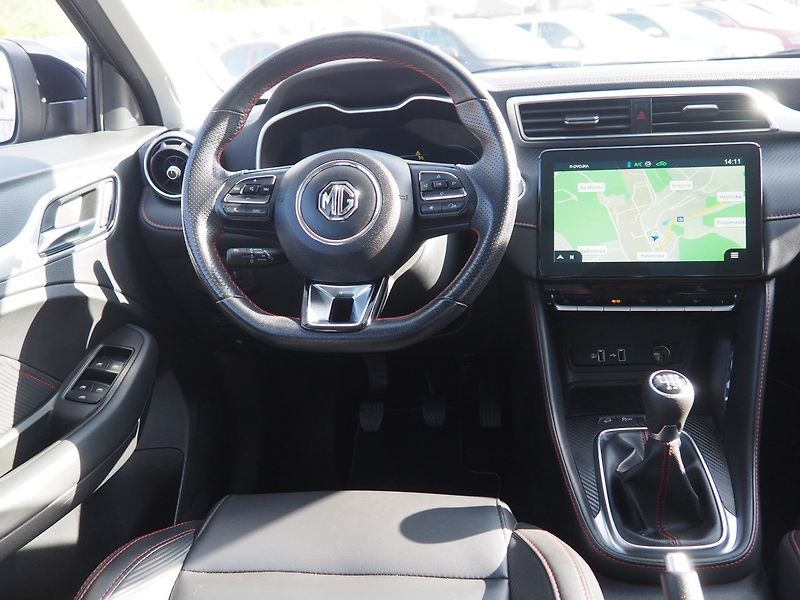MG ZS (2023) 1.0T-GDI, Luxury - fotka 16 z 37