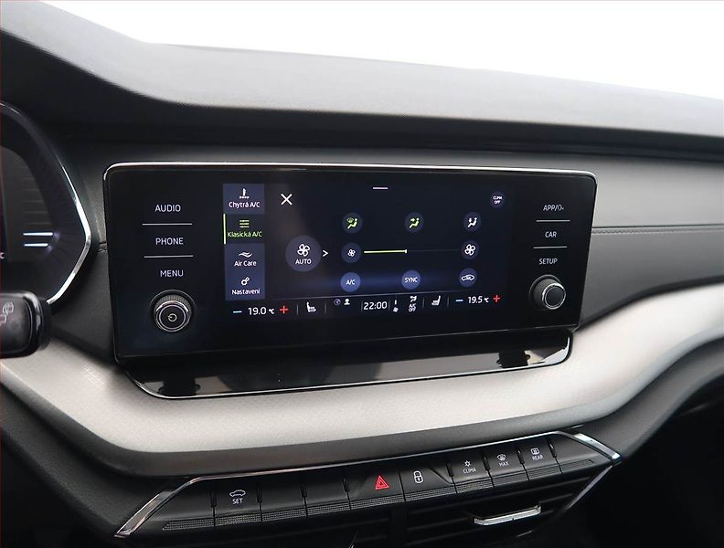 Škoda Octavia (2022) Ambition 2.0 TDI, ČR,1.maj - fotka 17 z 24