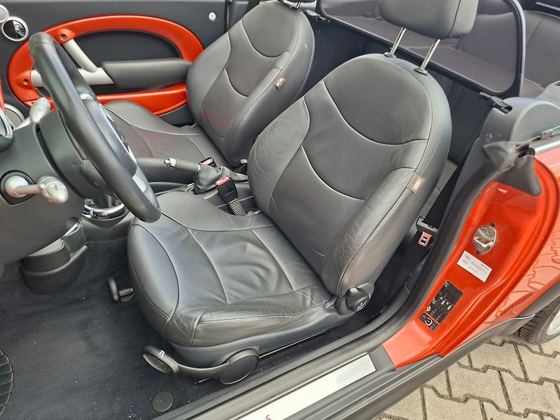 Mini Cooper S (2004) CABRIO 1.6 125kW KOMPRESOR - fotka 14 z 27