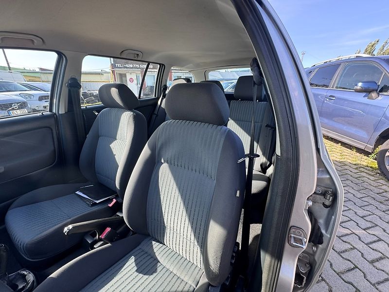 Škoda Octavia (2006) 1,6 MPI 75 KW KILOMETRY - fotka 20 z 45
