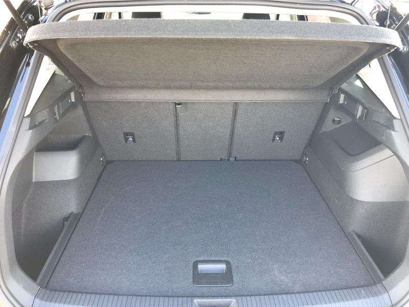 Volkswagen Tiguan 2.0 TDi DSG 7st. LIFE GOAL - fotka 13 z 29