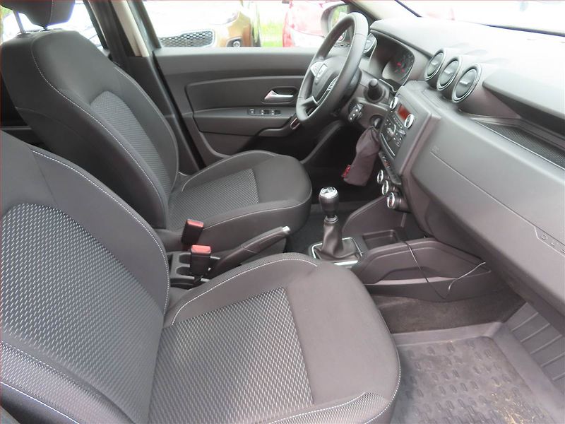 Dacia Duster (2019) Comfort 1.5 Blue dCi - fotka 9 z 18