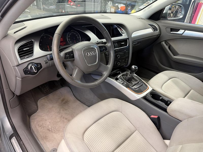 Audi A4 2.0TDI 105 kW - fotka 10 z 20