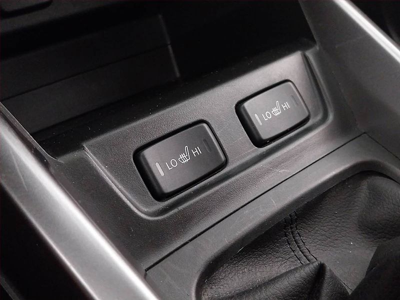 Suzuki Vitara (2019) 1.4 BoosterJet, Serv.kniha - fotka 16 z 19