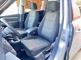 Volkswagen Sharan 2,0 TDI 103kW / DSG / VÝHŘEV - náhled 9