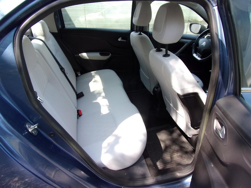 Citroën C-Elysée (2016) 1.6HDi 73kW EXCLUSIVE PŮVOD ČR - fotka 17 z 20