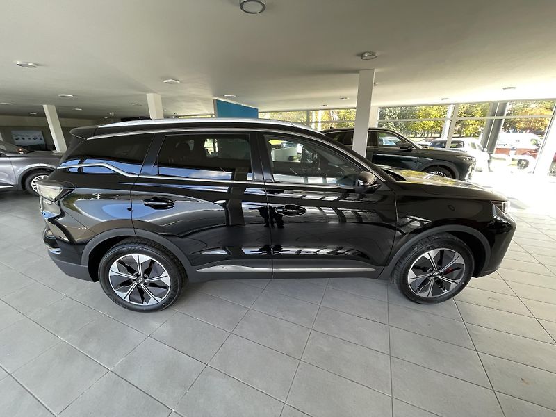 Chery Tiggo 7 (2026) 1,6T ICE Unique AWD - fotka 6 z 52