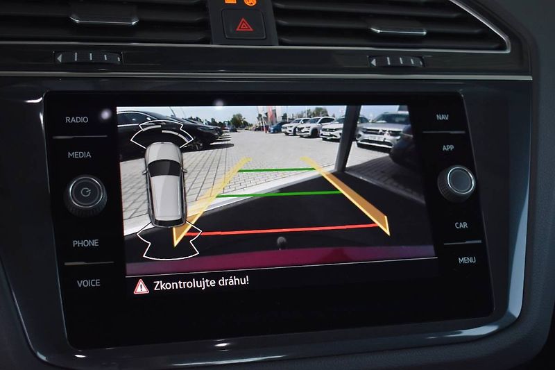 Volkswagen Tiguan (2023) 1.5TSI 110kW,tažné,manuál - fotka 24 z 26