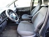 Volkswagen Sharan (2004) 1.9 TDI 85kW 7 SEDADEL - náhled 19