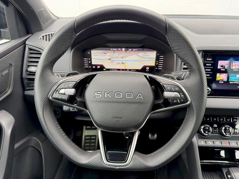 Škoda Karoq (2025) 1.5 TSI 110KW DSG SportLine - fotka 7 z 35