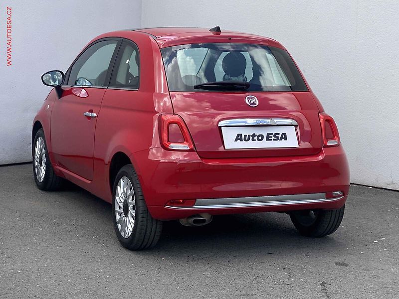 Fiat 500 (2017) 1.2i, Lounge, panor, +kola - fotka 6 z 12