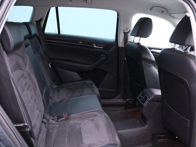 Škoda Kodiaq 2,0 TDI  4X4 DSG Style+ Tažné - fotka 12 z 32