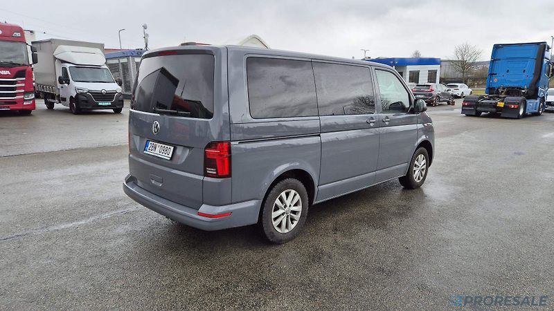 Volkswagen Multivan 2,0 TDi 110 kW - fotka 5 z 19