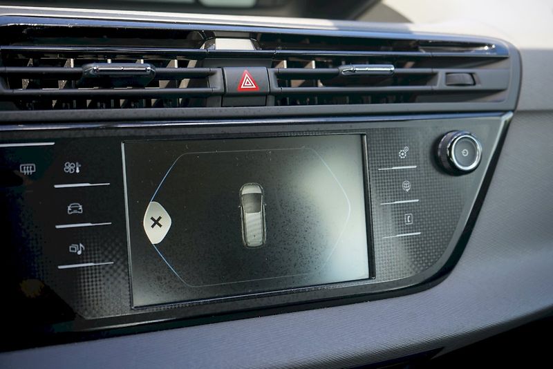 Citroën C4 Picasso (2014) HDI 68 kW Tendance - fotka 16 z 25