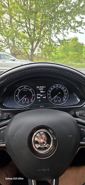 Škoda Superb (2017) Superb 1.6tdi, DSG R.V. 2017,  - fotka 3 z 4