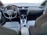 Škoda Octavia (2017) 2.0 TDi, RS, LED, navi, +kola - náhled 8