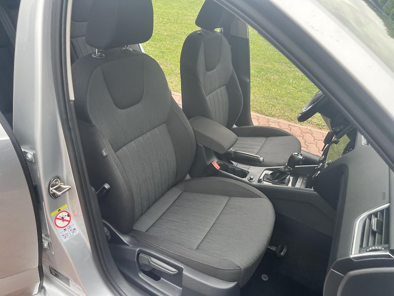 Škoda Octavia 1.5TSI 110KW,STYLE,DSG,ALU,DPH - fotka 24 z 43