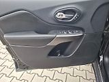 Jeep Cherokee (2019) 2.2M-JET 143kW 4X4 LIMITED - náhled 25
