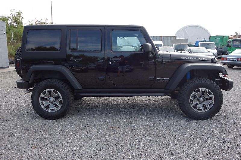 Jeep Wrangler Rubicon Unlimited 2.8CRD - fotka 4 z 26