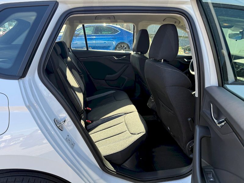 Škoda Kamiq (2025) 1.0 TSI 85 kW Selection - fotka 19 z 20