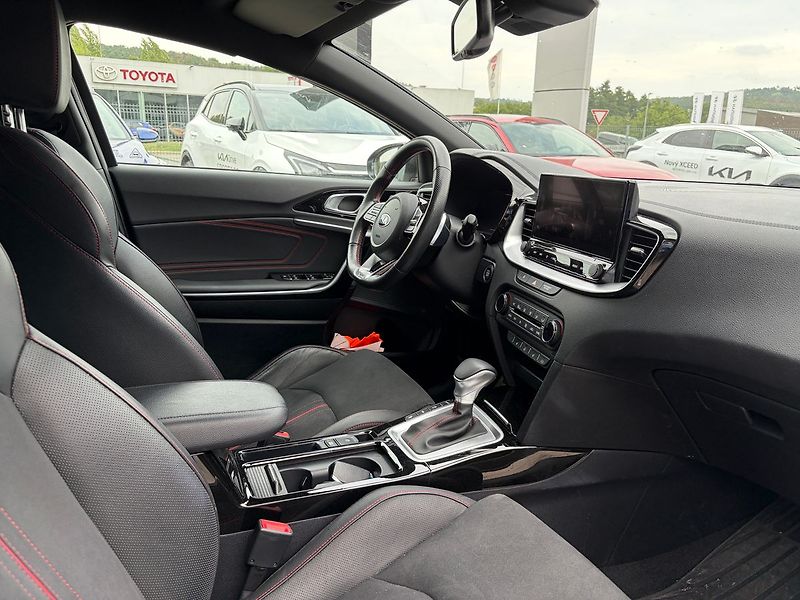 Kia Pro_Ceed 1.6 T-GDI 150kW GT-Line AT - fotka 7 z 9