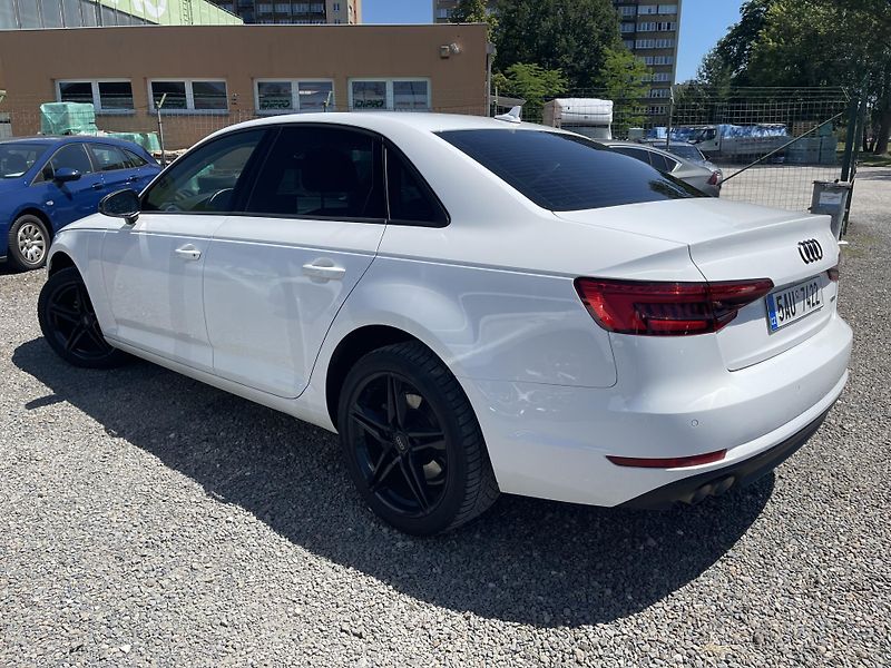 Audi A4 2.0TDi 140 kW S-Tronic 4x4 ČR! - fotka 9 z 36