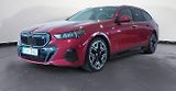 BMW i5 eDrive40 Touring M 360k Tažné - náhled 1
