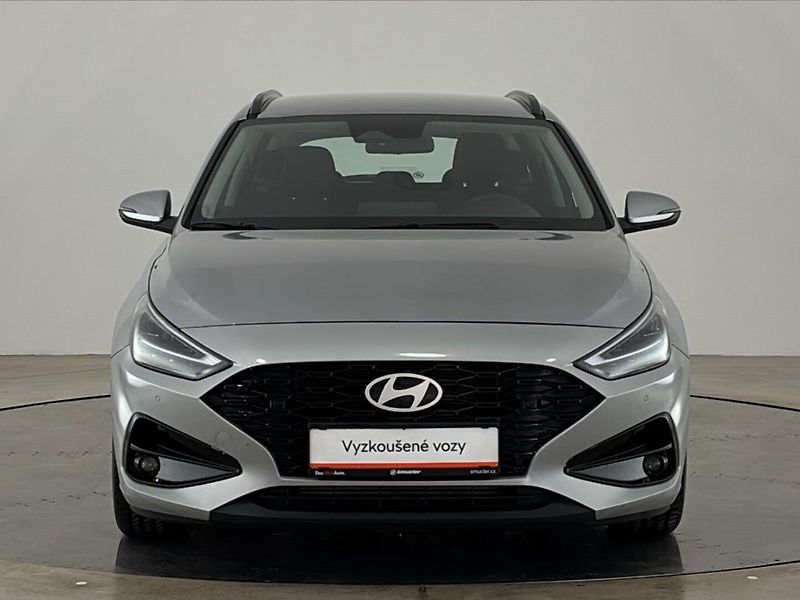 Hyundai i30 Smart DCT - fotka 4 z 26