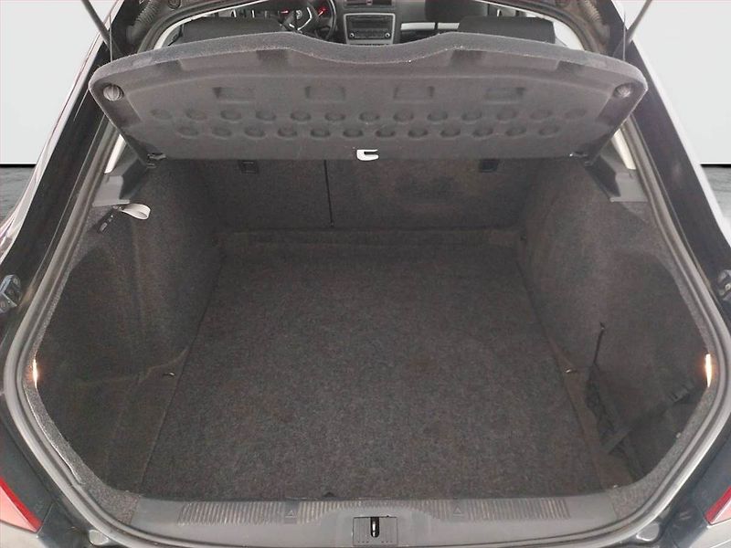 Škoda Octavia (2012) Ambition 2.0 TDI, Tempomat - fotka 14 z 15
