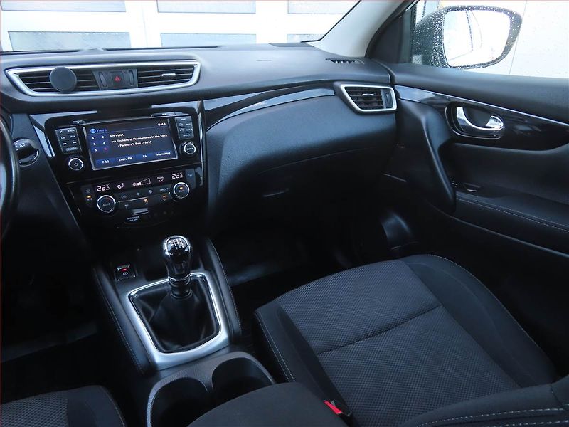 Nissan Qashqai (2016) 1.2 DIG-T, Serv.kniha, Navi - fotka 8 z 19