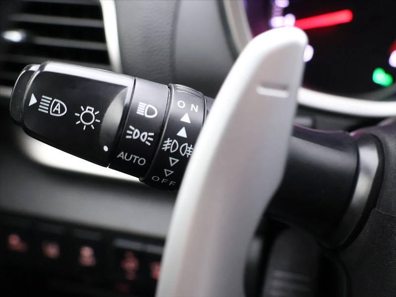 Mitsubishi Eclipse Cross 1.5 T-MIVEC 120kW Intense CVT - fotka 19 z 39