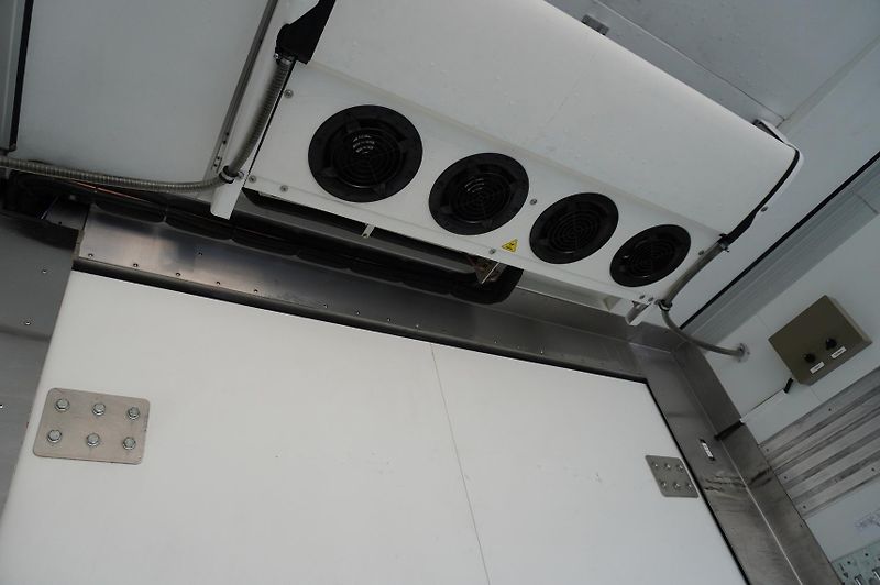 ROHR (2019) refrigerated trailer / Carrier - fotka 15 z 24