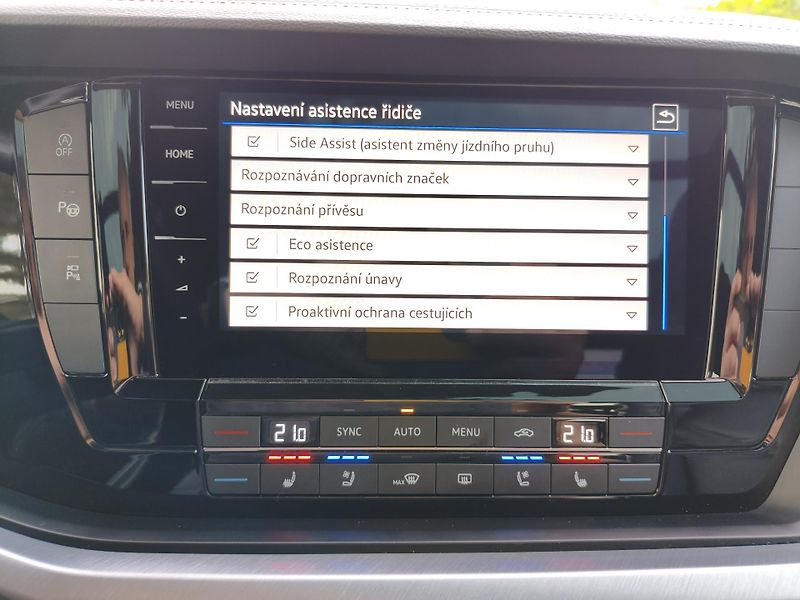 Volkswagen Touareg (2022) 3,0 TDI Elegance 210 KW - fotka 14 z 40