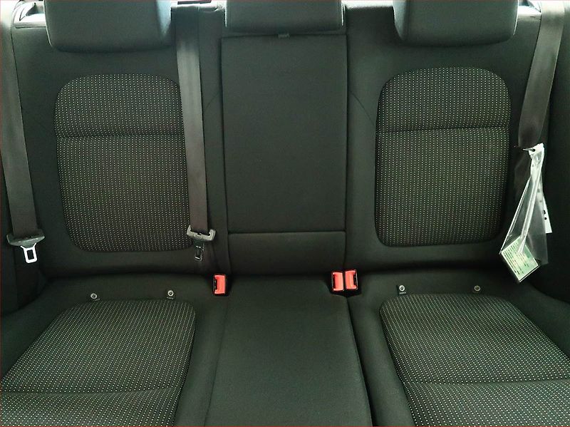 Škoda Superb (2012) 1.6 TDI, Navi, Tempomat - fotka 10 z 15