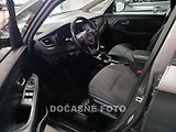 Kia Carens (2017) 1.6 i, 2.maj,ČR, navi, autoAC - náhled 2