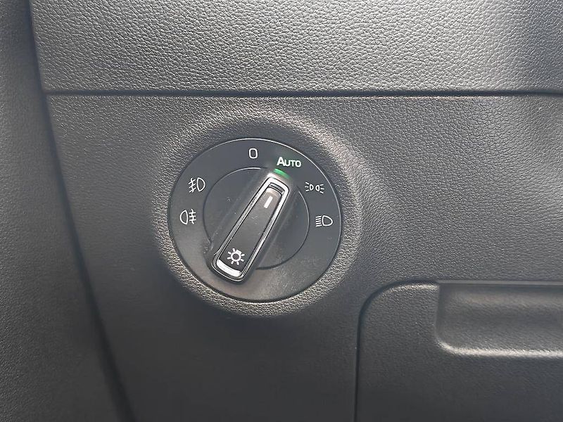 Škoda Karoq Style 7DSG 2,0 TDI - fotka 20 z 24