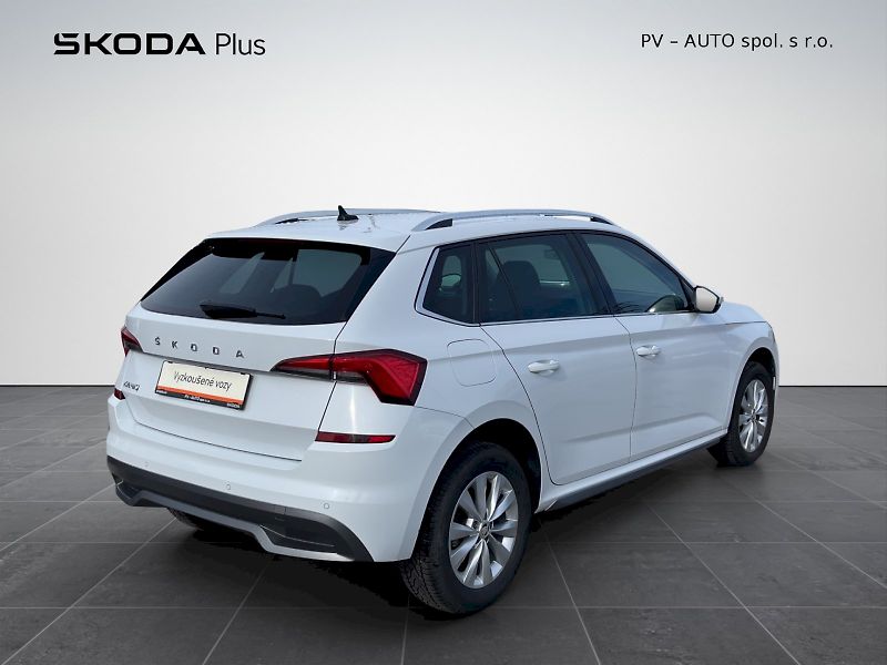 Škoda Kamiq (2022) 1.0 TSI 81 kW DSG Style Plus - fotka 2 z 33