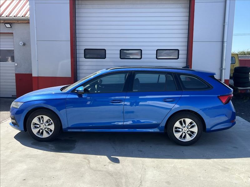 Škoda Octavia 2,0 TDI 85kW Ambition Combi - fotka 2 z 31