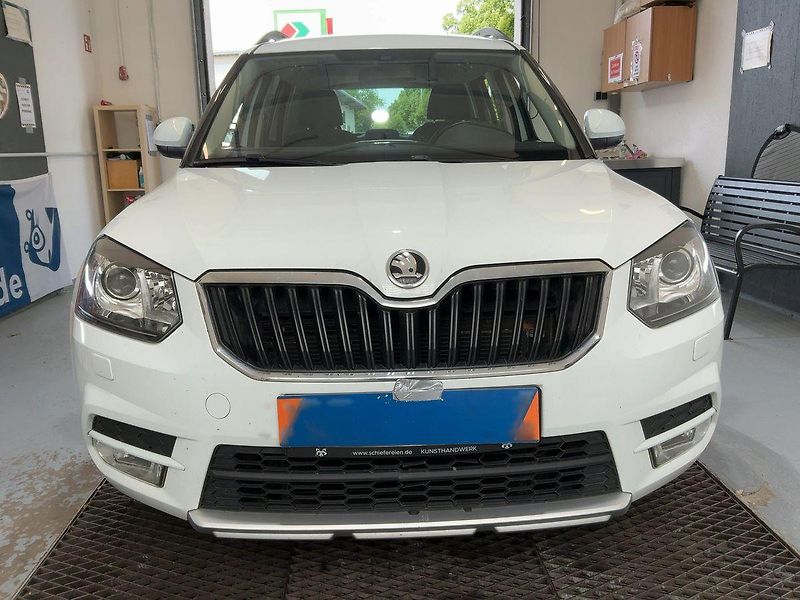 Škoda Yeti (2015) 1.2 TSI Elegance - NAVI -DIGI  - fotka 4 z 11