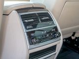 BMW Řada 7 (2018) ČR 740D 235KW 4x4 - náhled 49