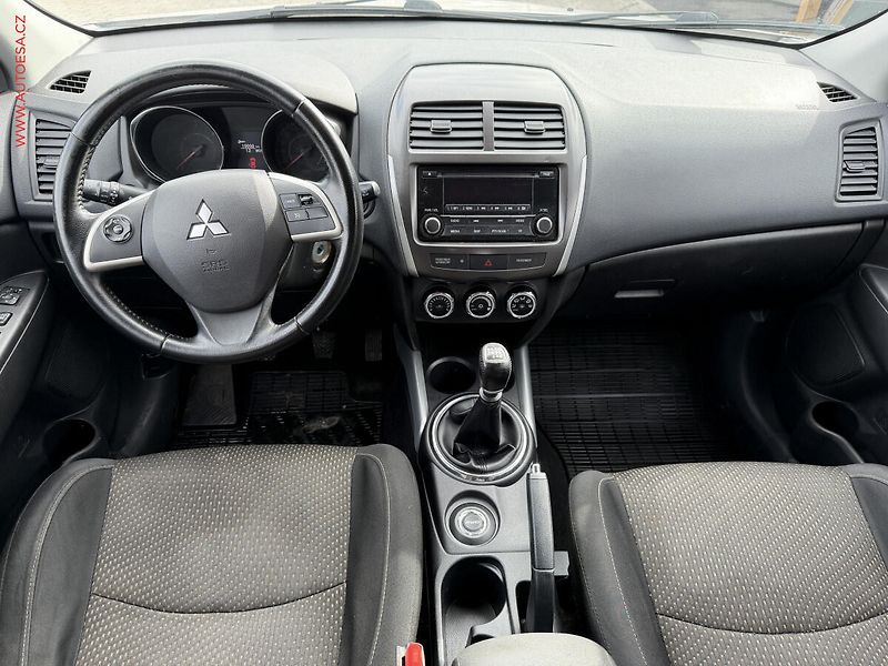 Mitsubishi ASX (2014) 1.8Di-D 4x4, ČR, AC, tempo - fotka 8 z 16