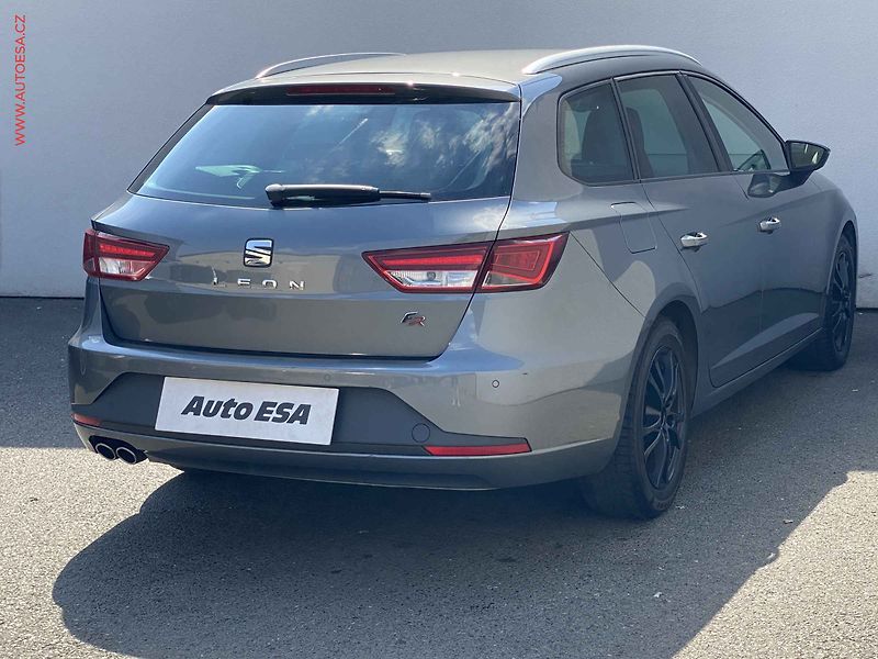 Seat Leon (2015) 1.4TSi, FR, LED - fotka 4 z 20