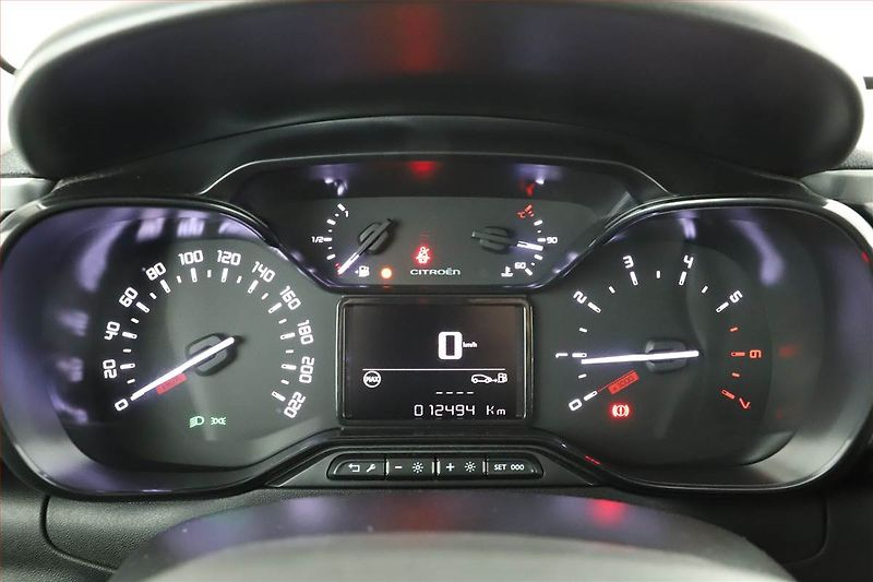 Citroën C3 (2022) 1.2 PureTech, ČR,1.maj - fotka 9 z 13