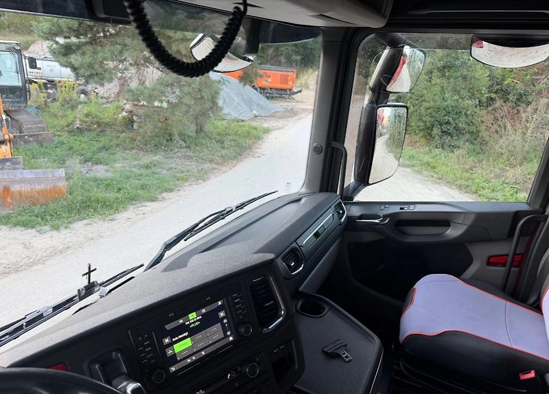 Scania (2018) R 500 8x4 Bordmatik EURO 6 - fotka 15 z 18